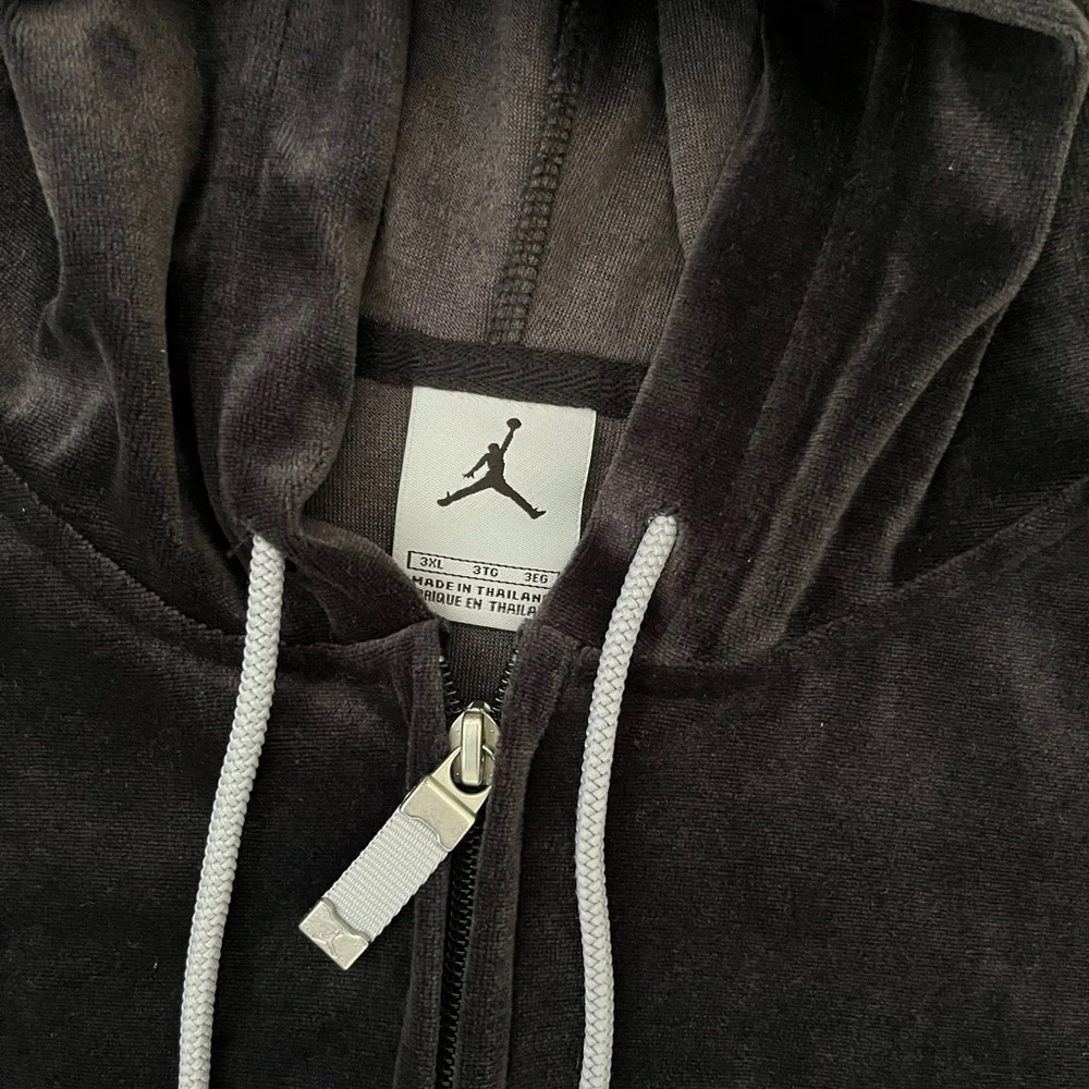 Vintage Black Velour Jordan Tracksuit or Workout Set - Picture 3 of 7